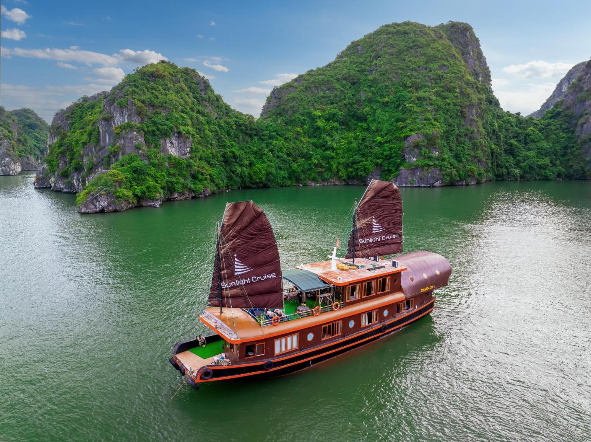 Sunlight Boutique Cruise - Cat Ba Island Ha Long Exterior foto
